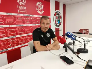 Óscar Cano, entrenador del Zamora CF. Reuda de prensa previa alpartido contra Sabadell.