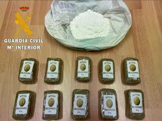 Imagen de la droga incautada Guardia Civil
