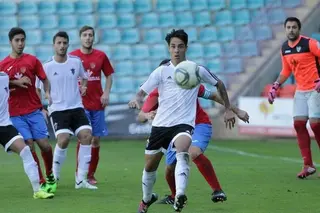 El CD Benavente sucumbe ante el Salmantino tras una buena primera mitad