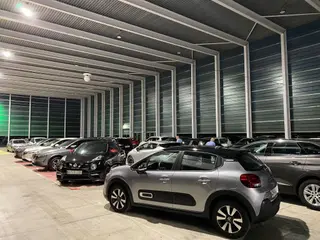 Feria del Automóvil en Ifeza