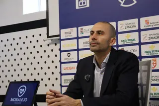 Javi Rodríguez en rueda de prensa en el Ángel Nieto | Carlos G. Rodríguez