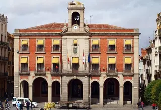 Las sentencias y los gastos jurídicos, segundo gran acreedor del Ayuntamiento en 2013