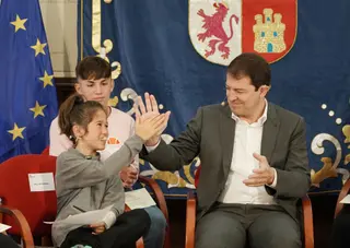Mañueco en el Foro de Participación de la Infancia y la Adolescencia. ICAL