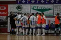 Jugadores del Atlético Benavente hacen piña. Archivo.