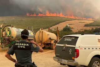 Imágenes del incendio que afectó a Molezuelas de la Carballeda, Uña de Quintana y Cubo de Benavente