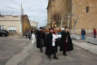 Arcenillas estrena Banda de Cornetas y Tambores por San Antón