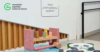 Zona de juegos en la sede de la AECC Zamora