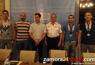 El Ayuntamiento homenajea a los policías zamoranos que participaron en los Mundiales de Policías y Bomberos