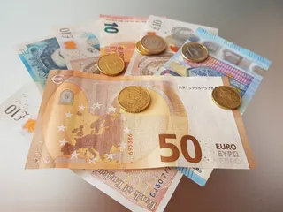 Dinero