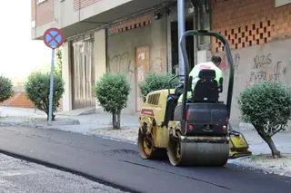 Asfaltado obras calles asfalto trevinca (3)
