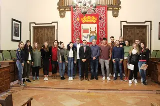Clausura Líder Joven