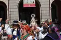 La Virgen de la Concha en la Plaza Mayor tras recibir las ofrendas