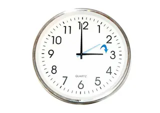 Esta noche a las 2:00 de la madrugada serán las 3:00