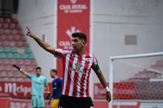 Carlos Ramos en un partido esta temporada en el Ruta de la Plata.Zamora CF.