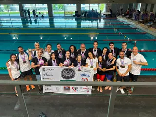 Los deportistas del CD Natación Zamora en el campeonato máster