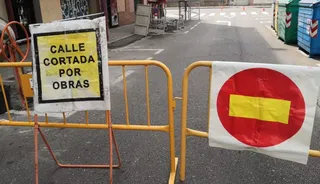 Calle cortada. Corte de tráfico