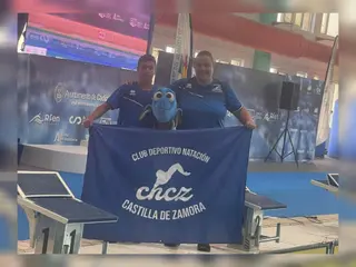 Luis Gago y su entrenadora Leticia de la Torre, CD Natación Castilla