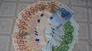 Adiós a recuperar los niveles de contratación y salariales previos a la crisis