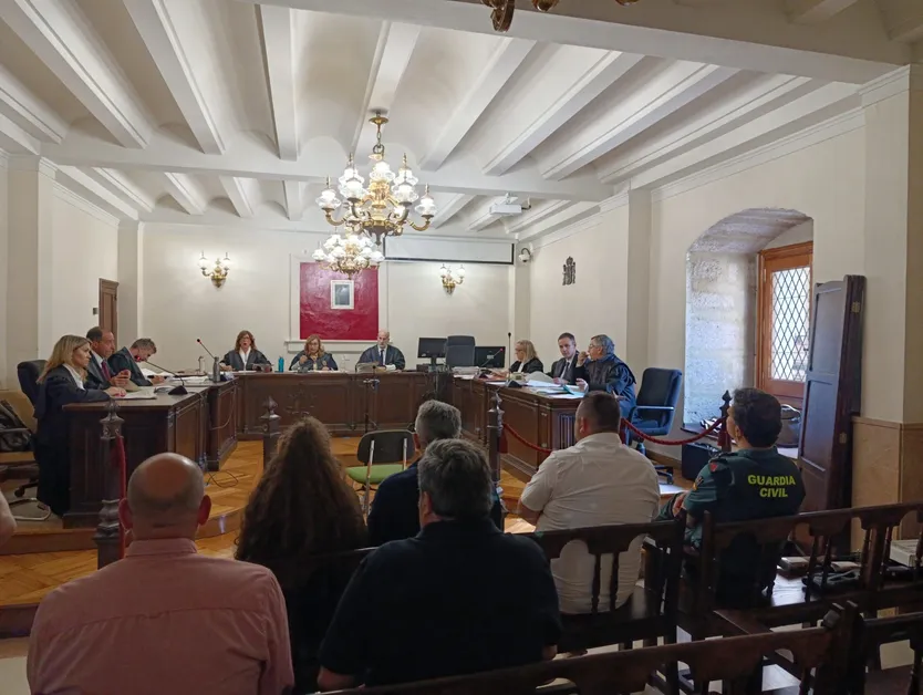 Juicio contra el dueño de una discoteca en Zamora y otros cuatro acusados 2