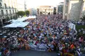 Cientos de personas se concentran en la Plaza Mayor en apoyo a Ceuta este miércoles