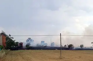 Imagen de un incendio en el barrio de Carrascal.ARCHIVO