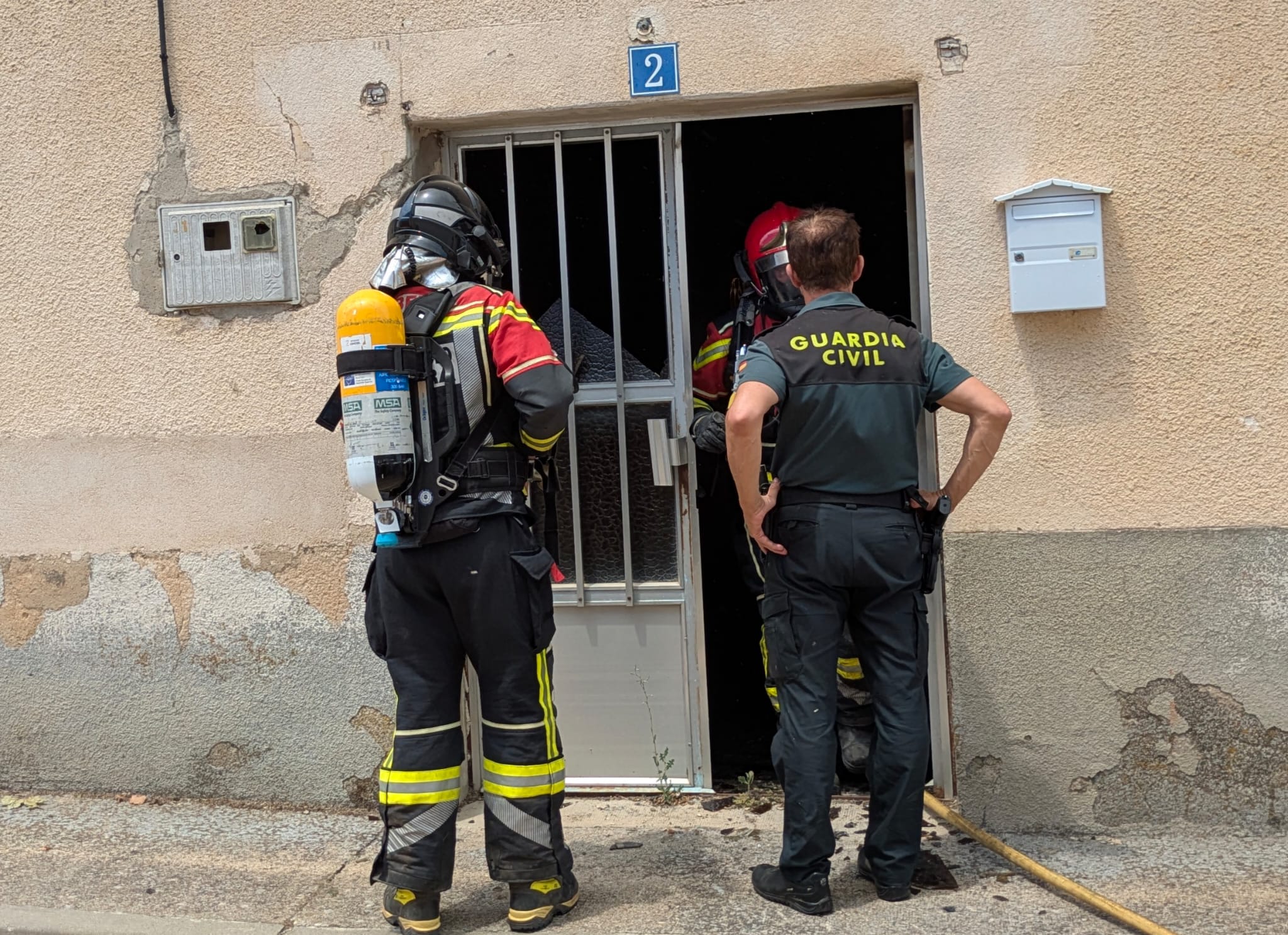 Incendio En Una Vivienda En Moraleja (2)