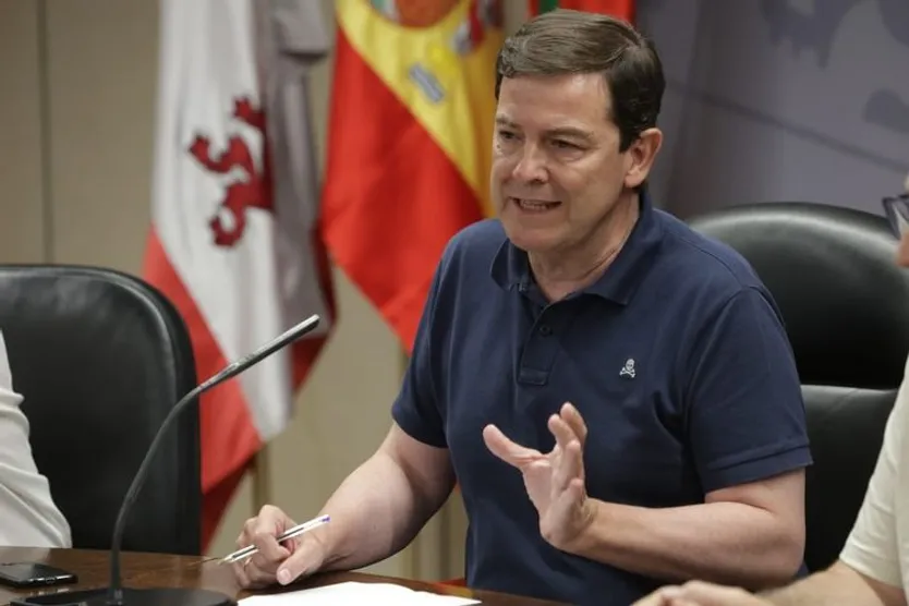 Mañueco en rueda de prensa