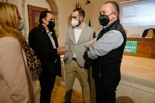 El presidente regional de ASAJA, Donaciano Dujo, asiste a la Asamblea de Navidad en Soria