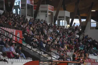 Ambiente en las gradas Zamora Cultural (21)