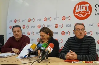 UGT solicita un informe al Procurador del Común sobre la situación de los bomberos voluntarios