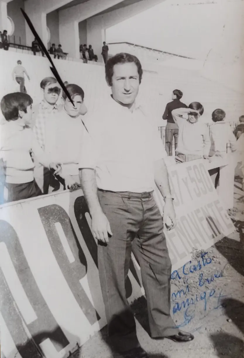 Gento se acercó a todos los aficionados en Zamora FOTO CASTO PÉREZ