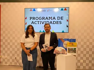 Sara Fregeneda y Víctor López de la Parte durante la presentación de la programación de la Feria del Queso