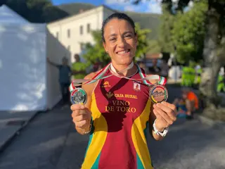 Verónica Sánchez conquista la medalla de bronce en el Mundial de Subida Vertical en Meduno