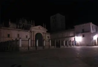 La Plaza de la Catedral se abre a las estrellas