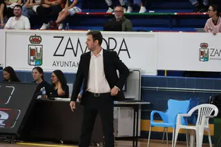 Raúl Pérez en un partido en el Ángel Nieto. | N.G