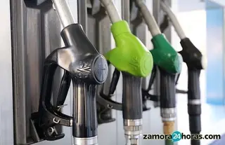 El precio de los carburantes toca máximos desde junio de 2019