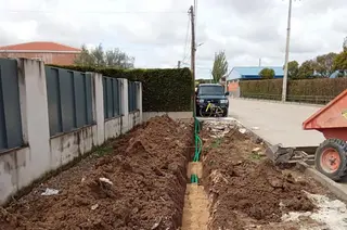Ampliada la cobertura de fibra en dos instalaciones municipales de Roales del Pan