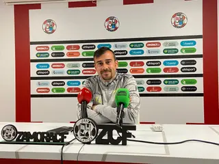 Yago Iglesias en rueda de prensa