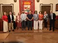 Representantes de las distintas entidades junto a David Gago y Francisco Guarido