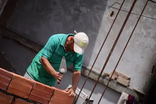 Un trabajador del sector de la construcción GOBIERNO DE ARAGÓN Archivo