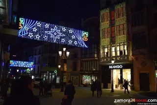 “Una buena iluminación genera más ambiente navideño y dinamiza el consumo”