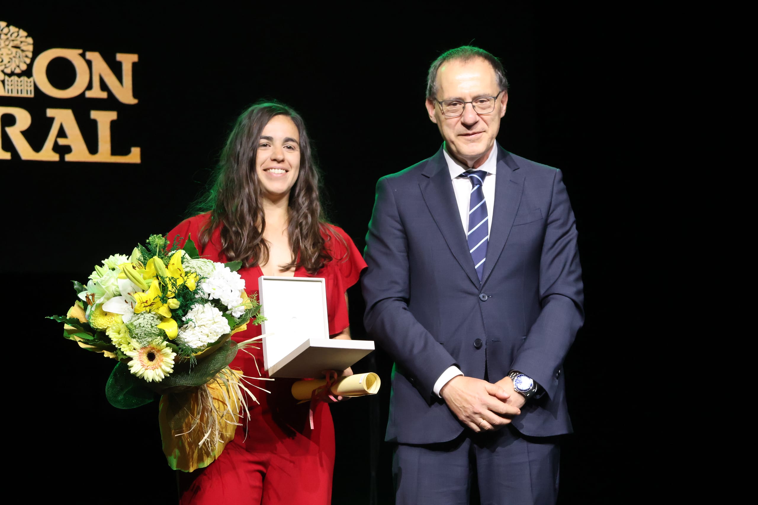 Beatriz Prieto O'Mullony, hermana de Mar&iacute;a, recogi&oacute; el Premio al Deporte