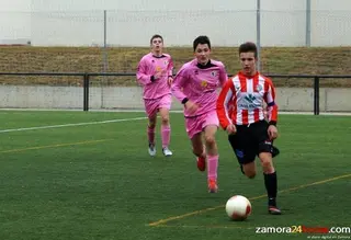 El Zamora cadete pierde a balón parado