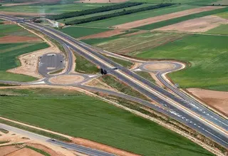 El PSOE insta a la señalización del monasterio de Moreruela y de la fortaleza de Castrotorafe en la Autovía de la Plata