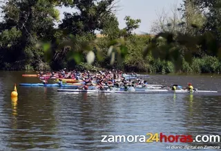 Más de 600 palistas, protagonistas este domingo en el Lago de Sanabria