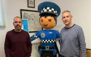 Visita a la Policia. PSOE Toro