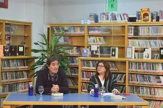 García Montero: "La labor del poeta es hacer sentir a los demás con el arte de las letras"