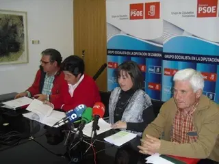 Muñoz propone que diez millones del superávit de la Diputación se destine a obras en los pueblos