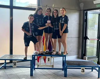 Algunos de los benjamines del CD Natación San José Obrero en Ávila