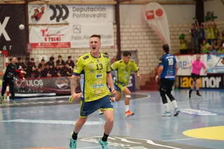 Un instante del encuentro-Balonmano Zamora
